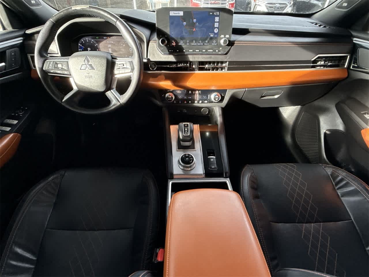 Thumbnail: 2022 Mitsubishi Outlander - 24