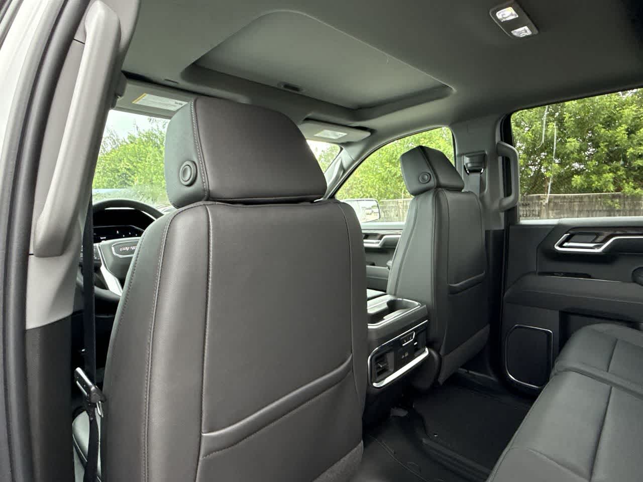 Thumbnail: 2026 GMC Sierra 1500 - 23