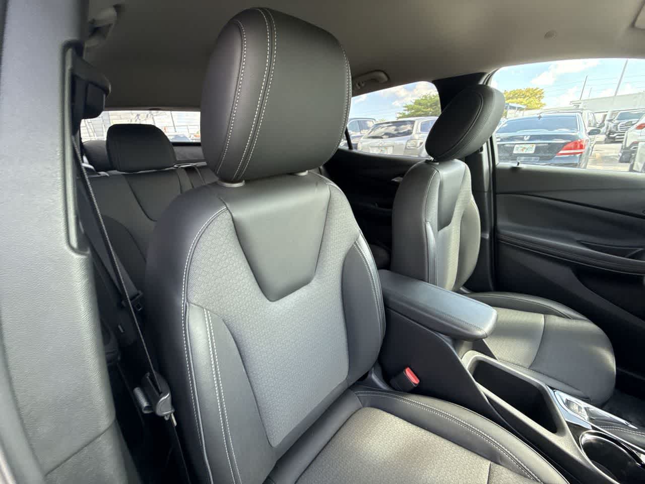 Thumbnail: 2023 Buick Encore GX - 27