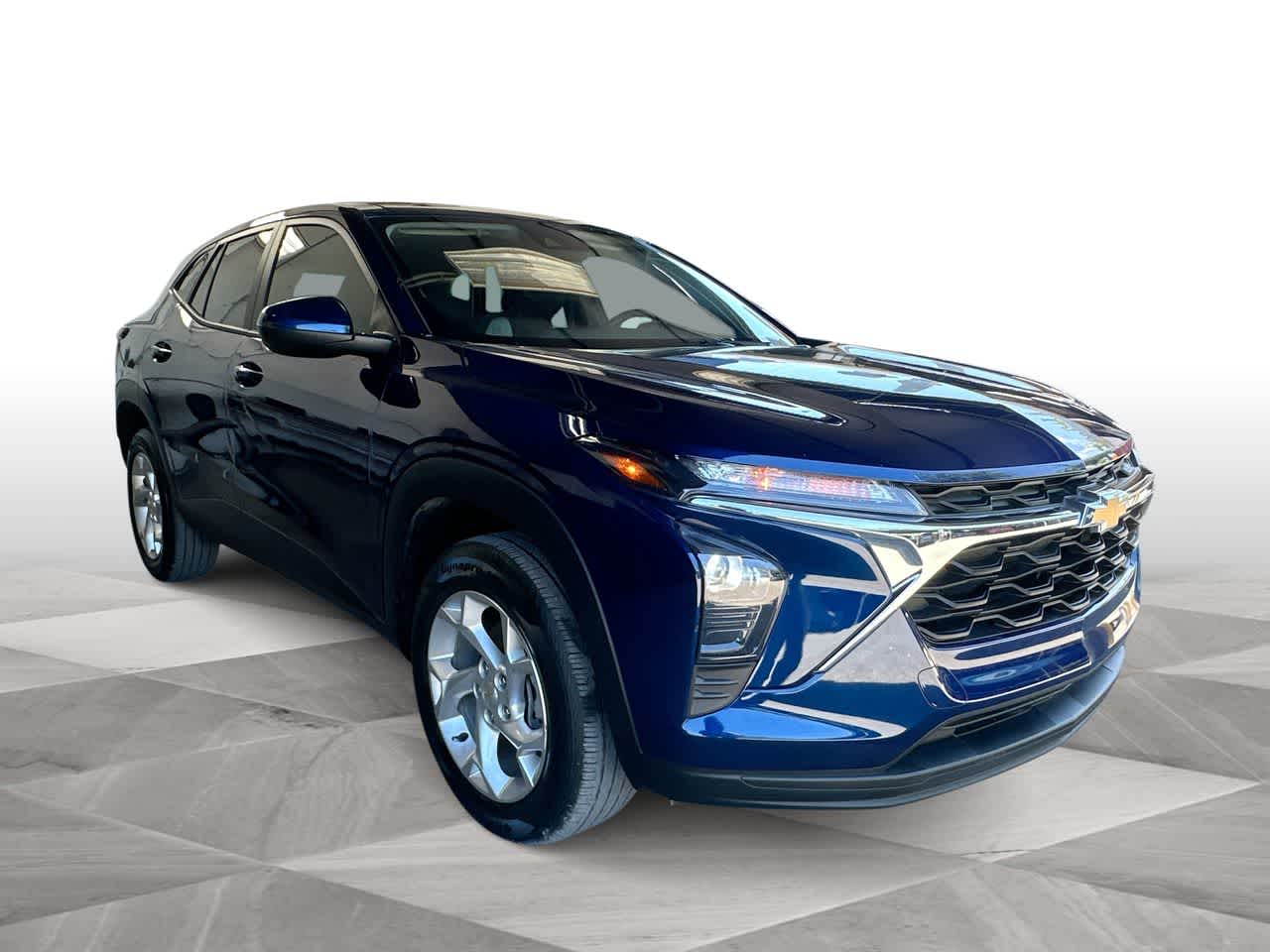 Thumbnail: 2024 Chevrolet Trax - 2