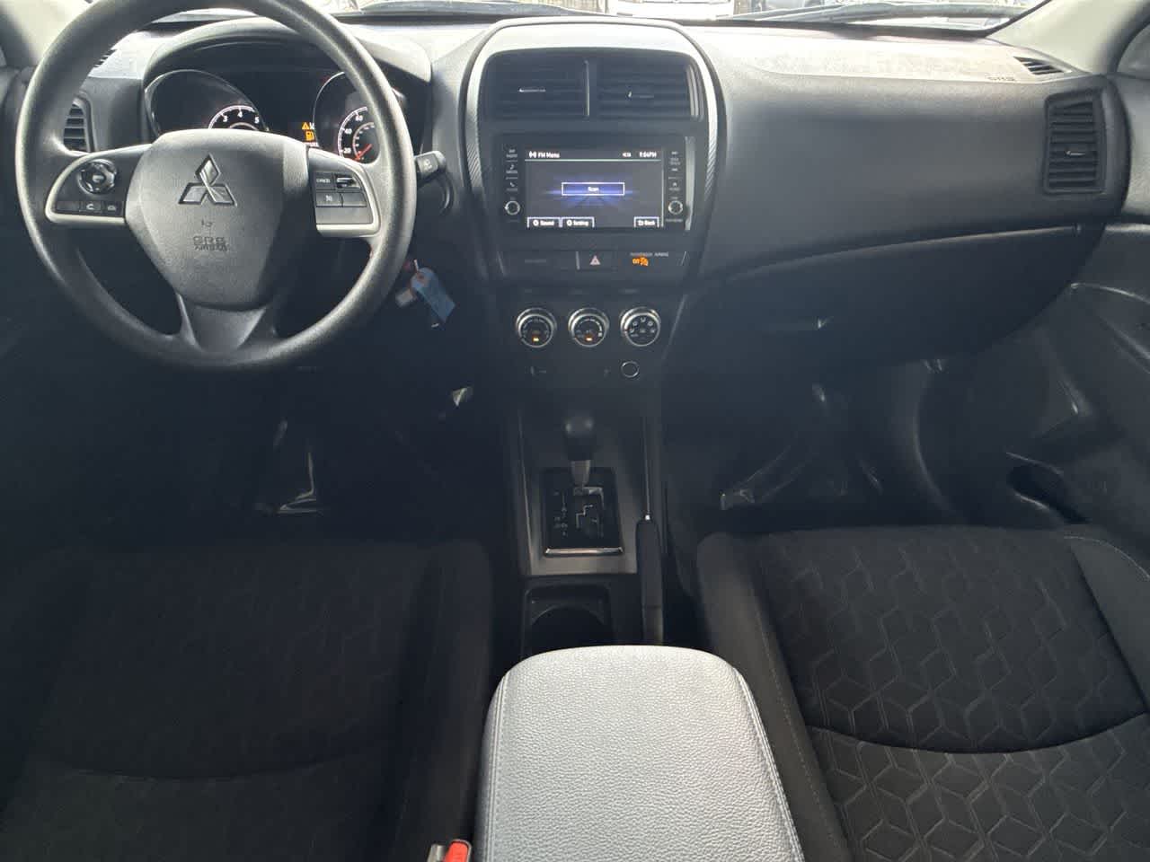 Thumbnail: 2025 Mitsubishi Outlander Sport - 24