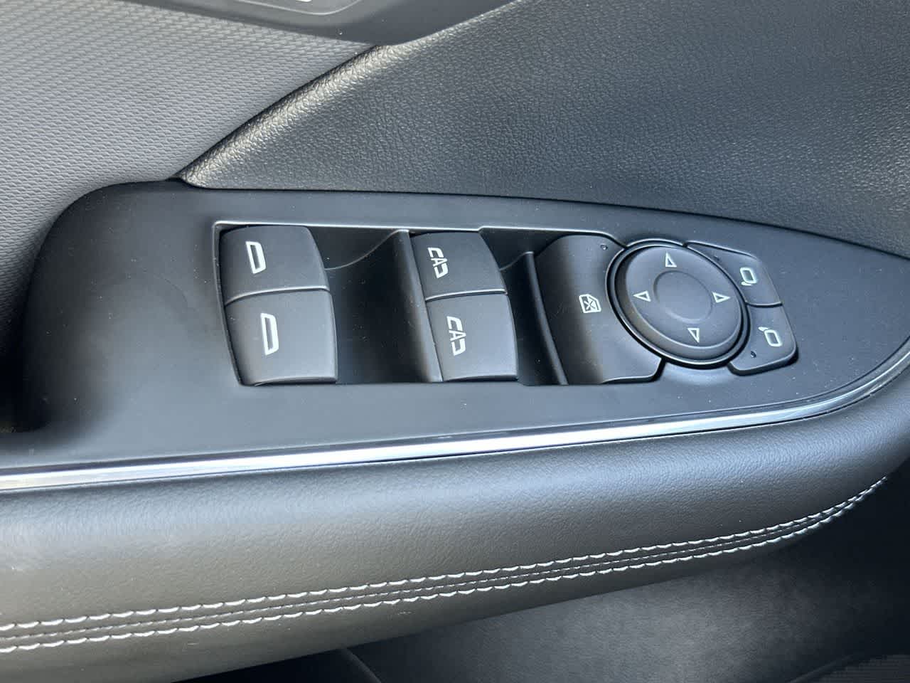 Thumbnail: 2025 Buick Envision - 17