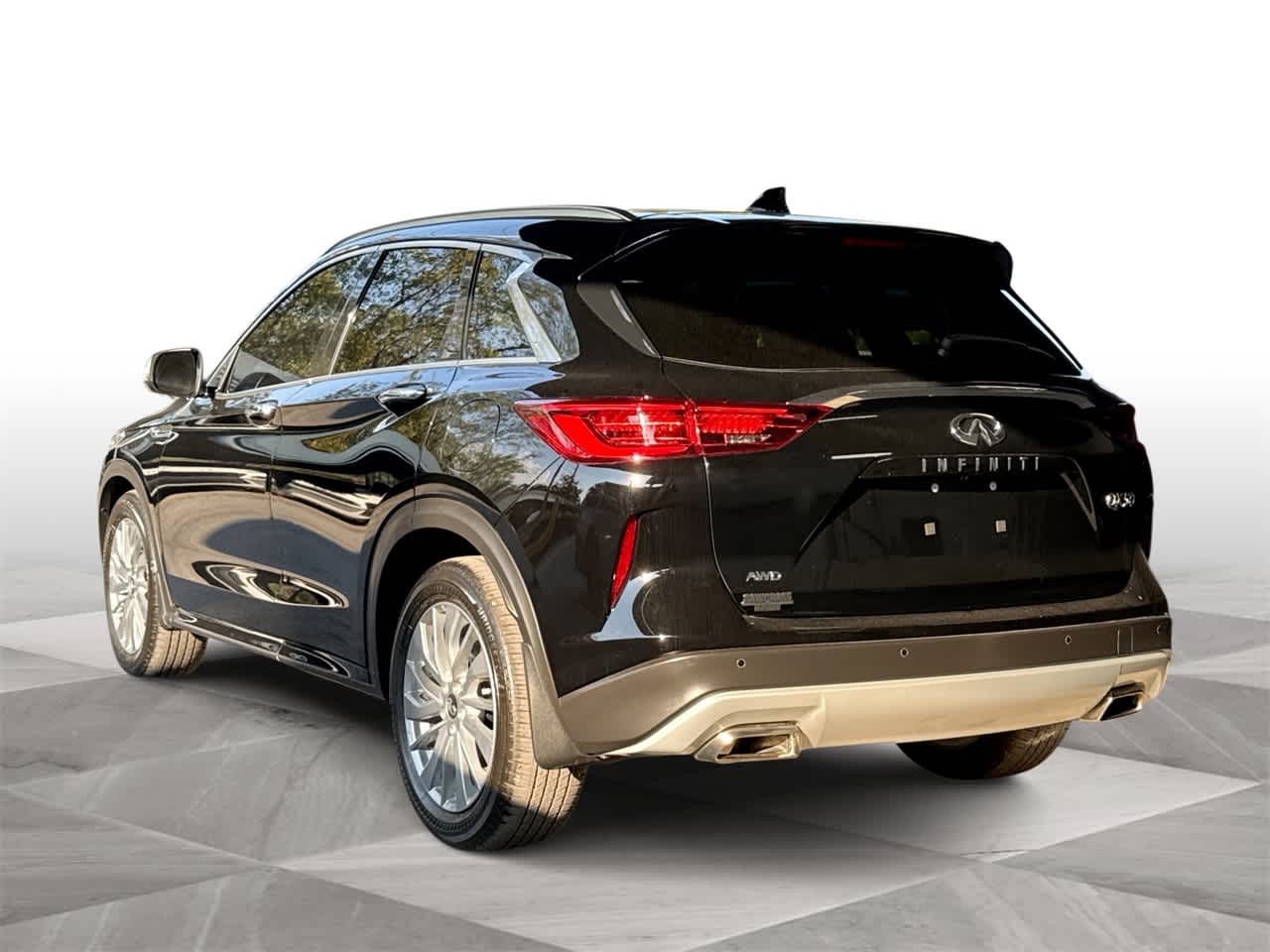 Thumbnail: 2025 INFINITI QX50 - 6