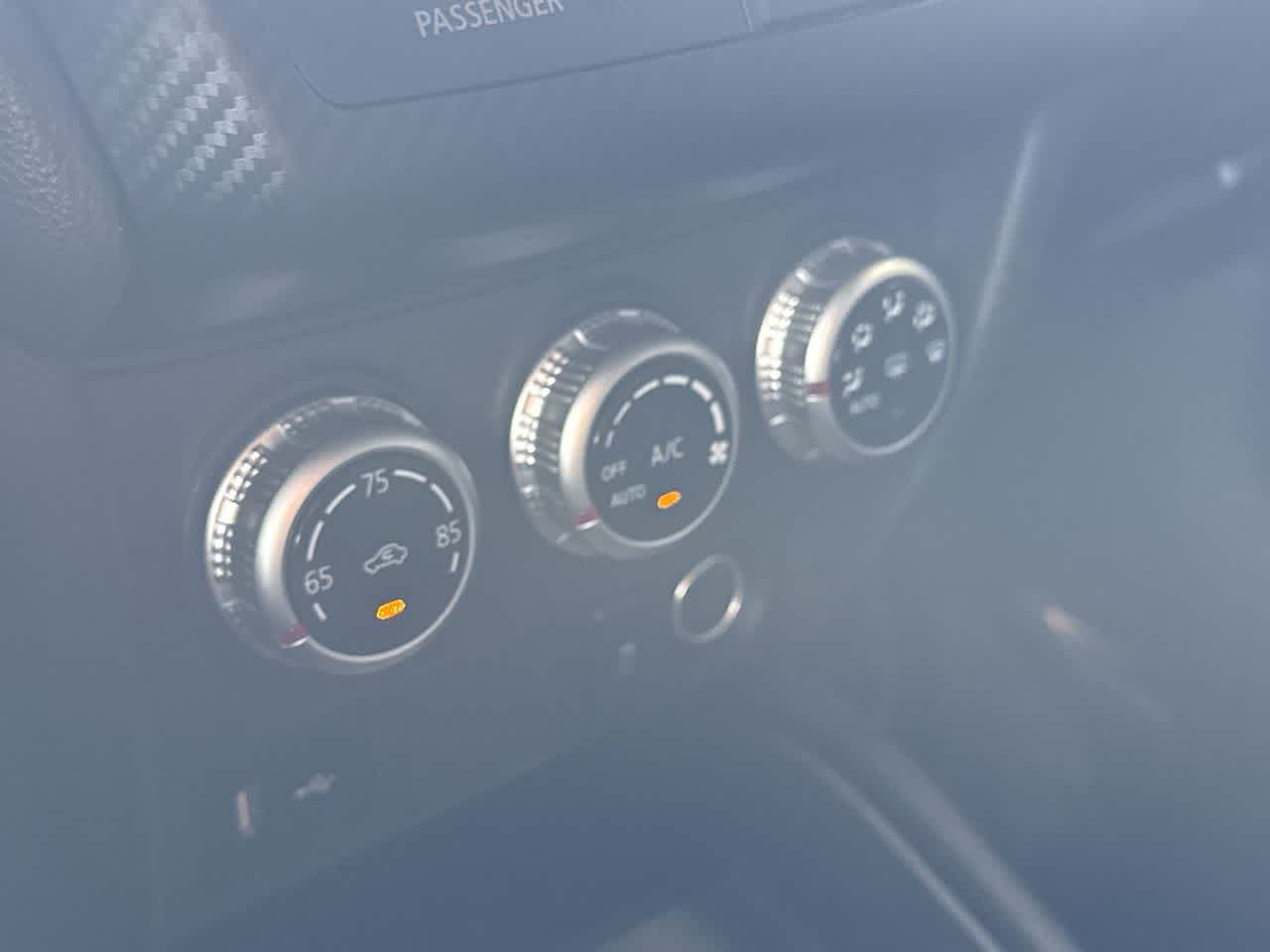 Thumbnail: 2025 Mitsubishi Outlander Sport - 20