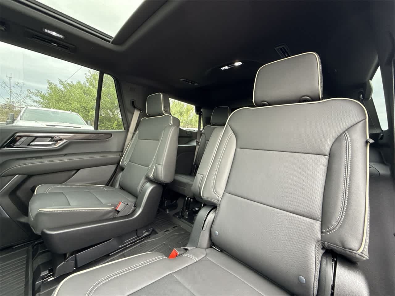 Thumbnail: 2026 GMC Yukon - 22