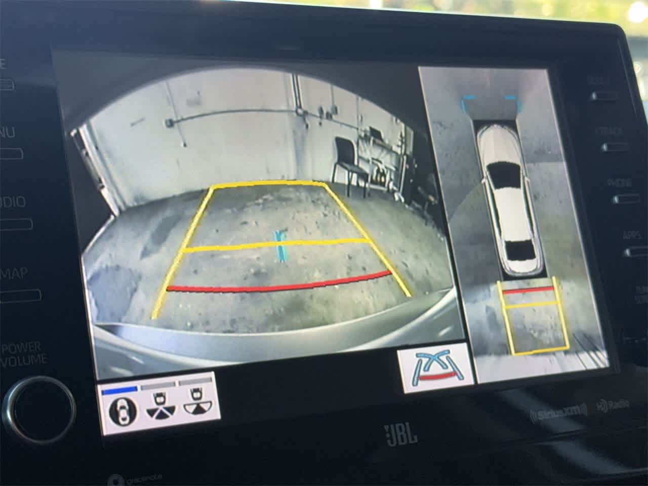 Thumbnail: 2023 Toyota Camry - 19