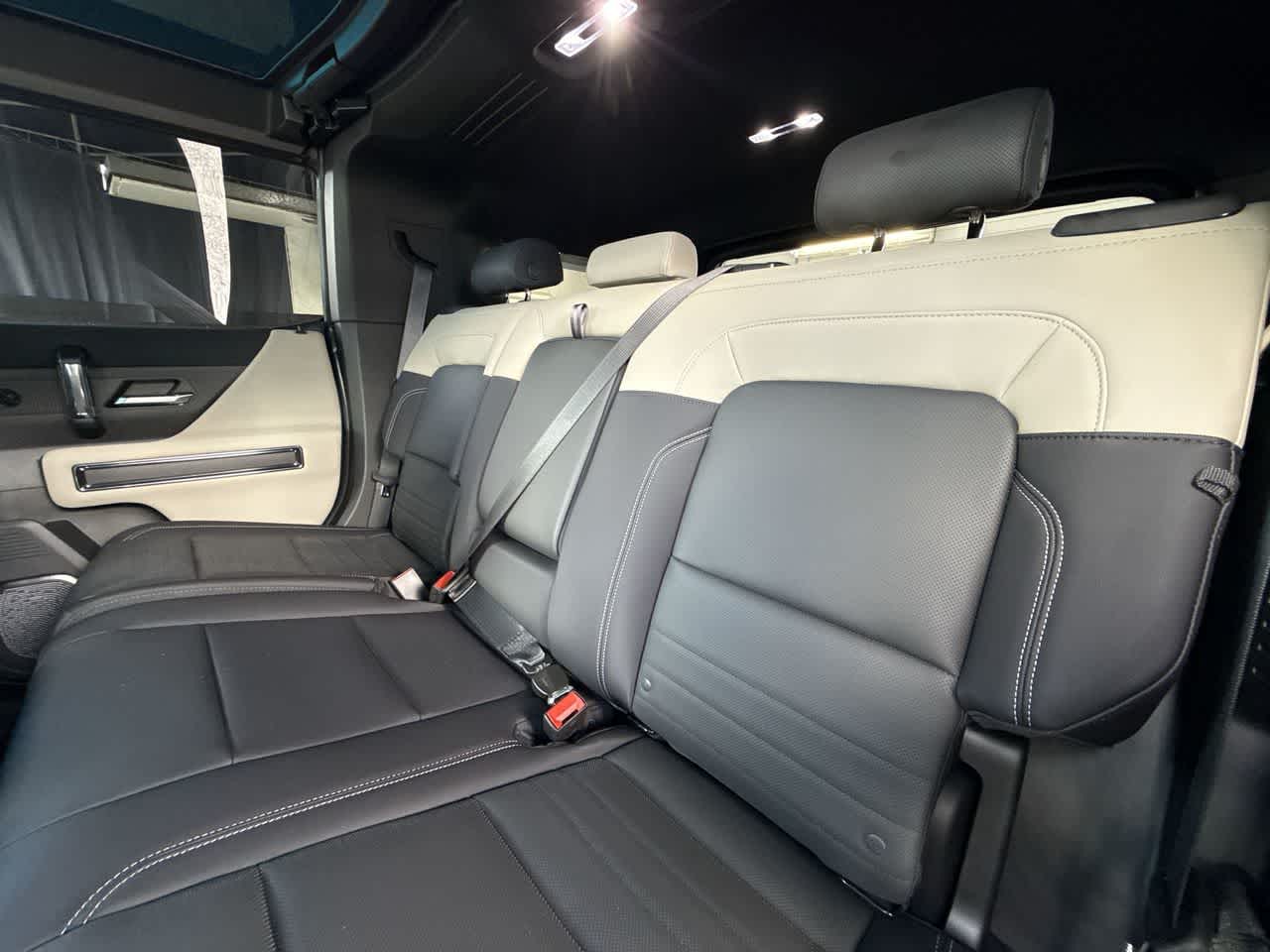 Thumbnail: 2026 GMC Hummer EV - 22