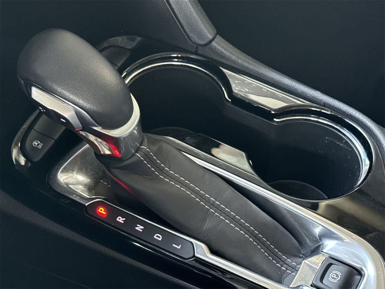 Thumbnail: 2023 Buick Encore GX - 21