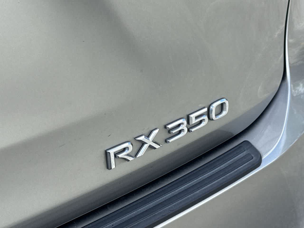 Thumbnail: 2019 Lexus RX - 10