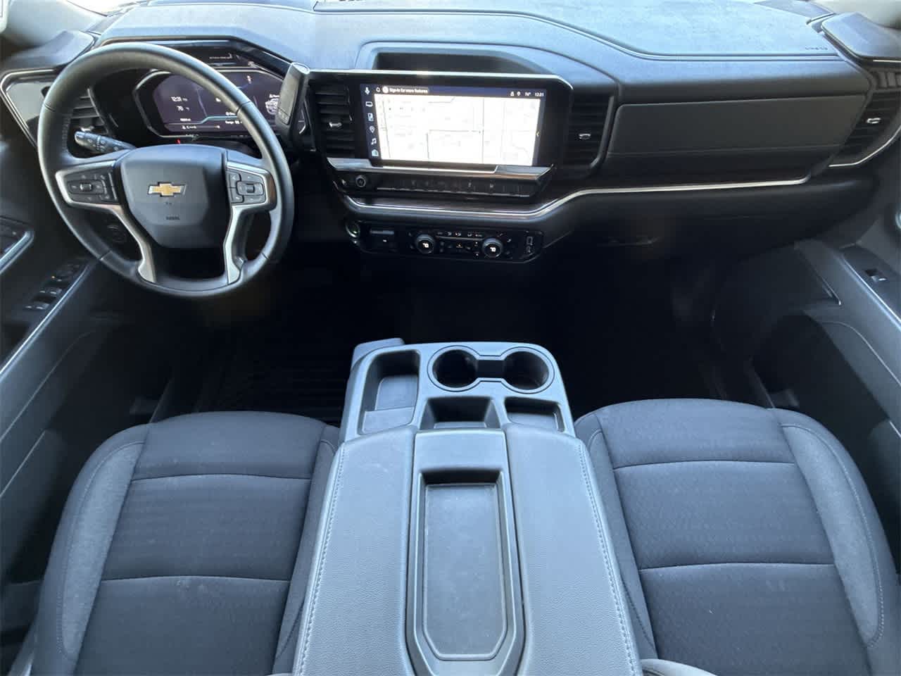 Thumbnail: 2025 Chevrolet Silverado 2500 - 24