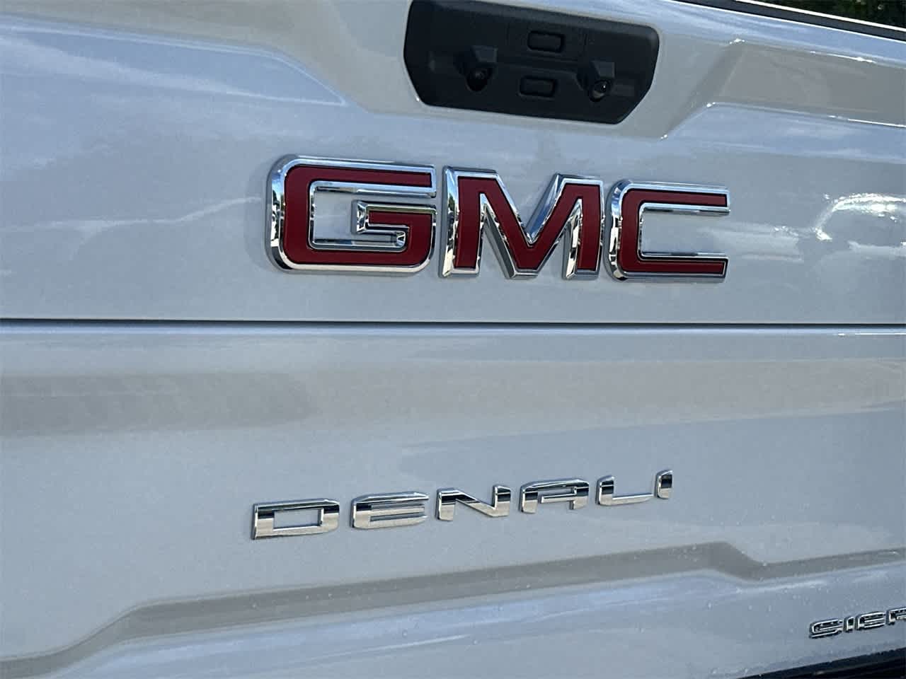 Thumbnail: 2026 GMC Sierra 2500 - 10