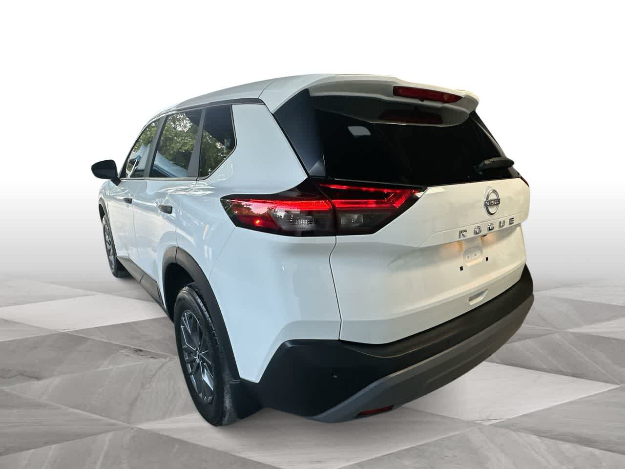 Thumbnail: 2023 Nissan Rogue - 6