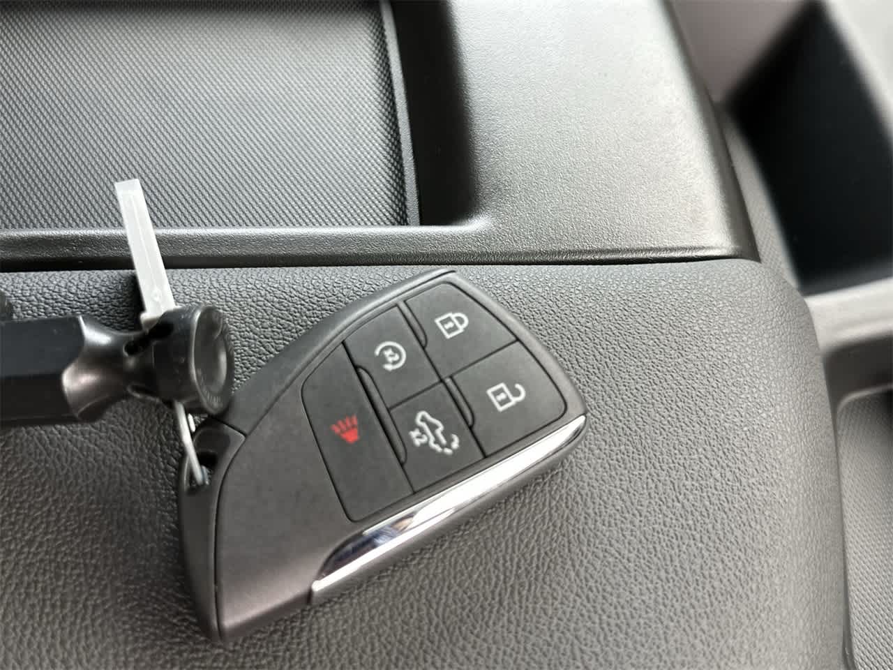 Thumbnail: 2026 GMC Sierra 1500 - 28