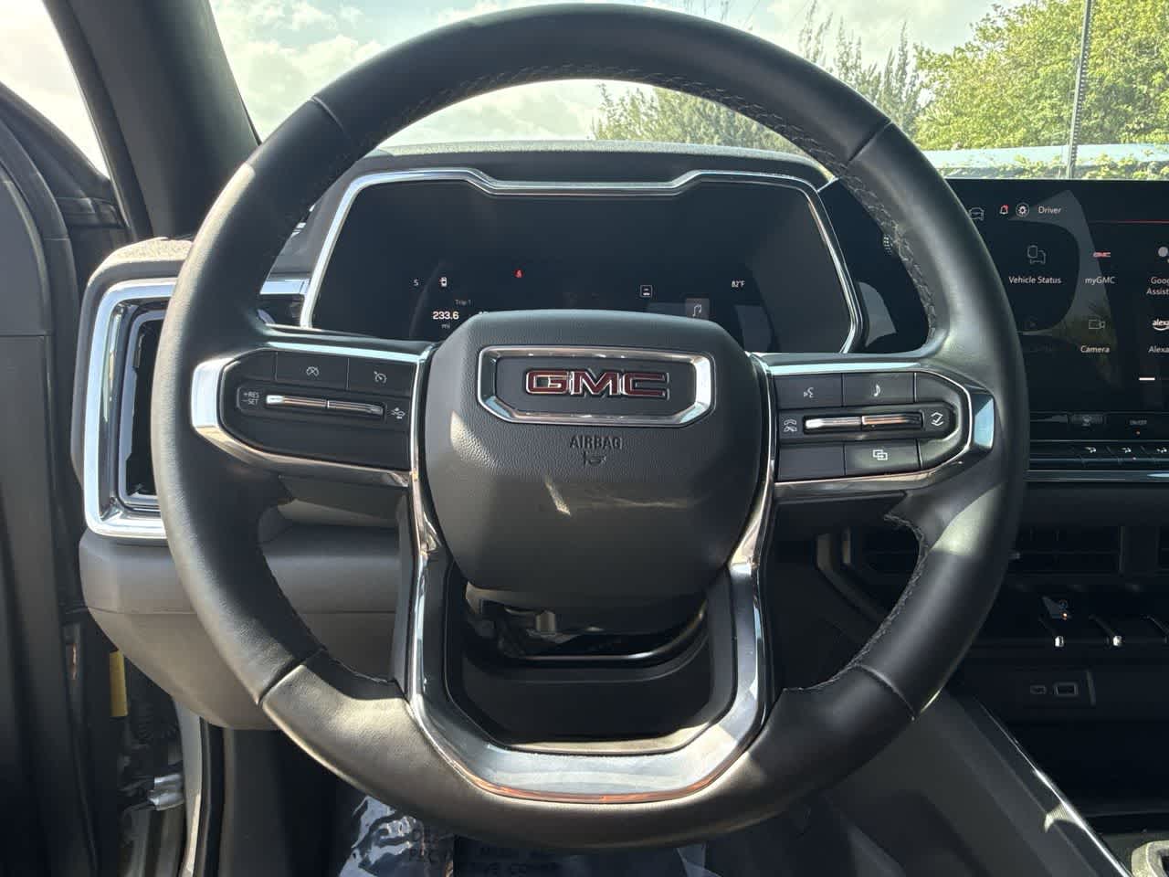 Thumbnail: 2024 GMC Canyon - 15