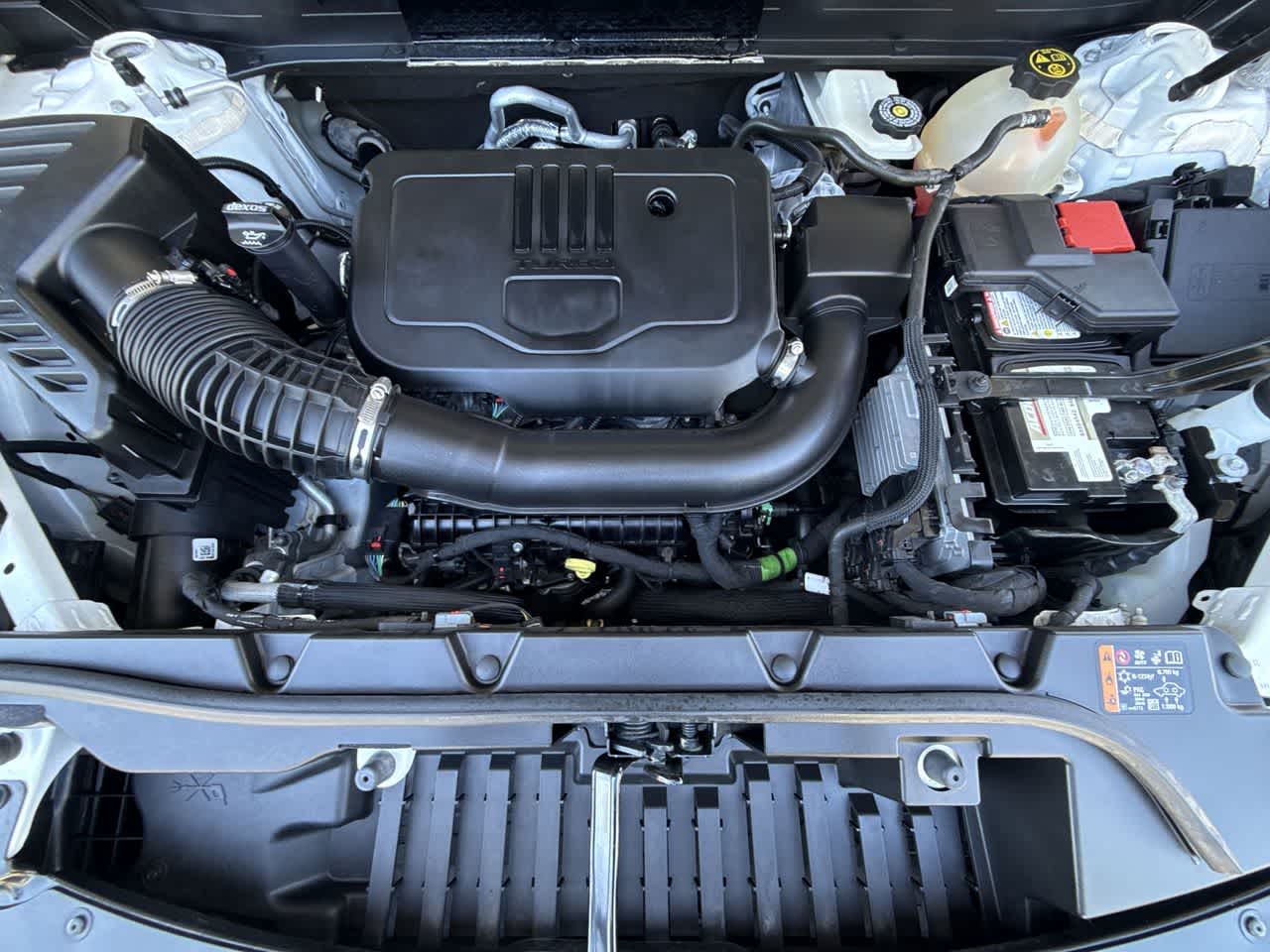 Thumbnail: 2023 GMC Acadia - 12