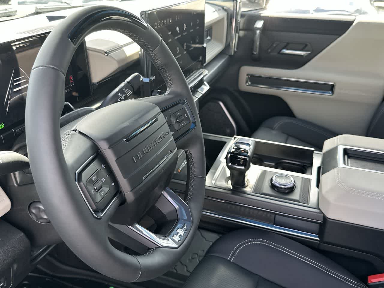 Thumbnail: 2026 GMC Hummer EV - 13