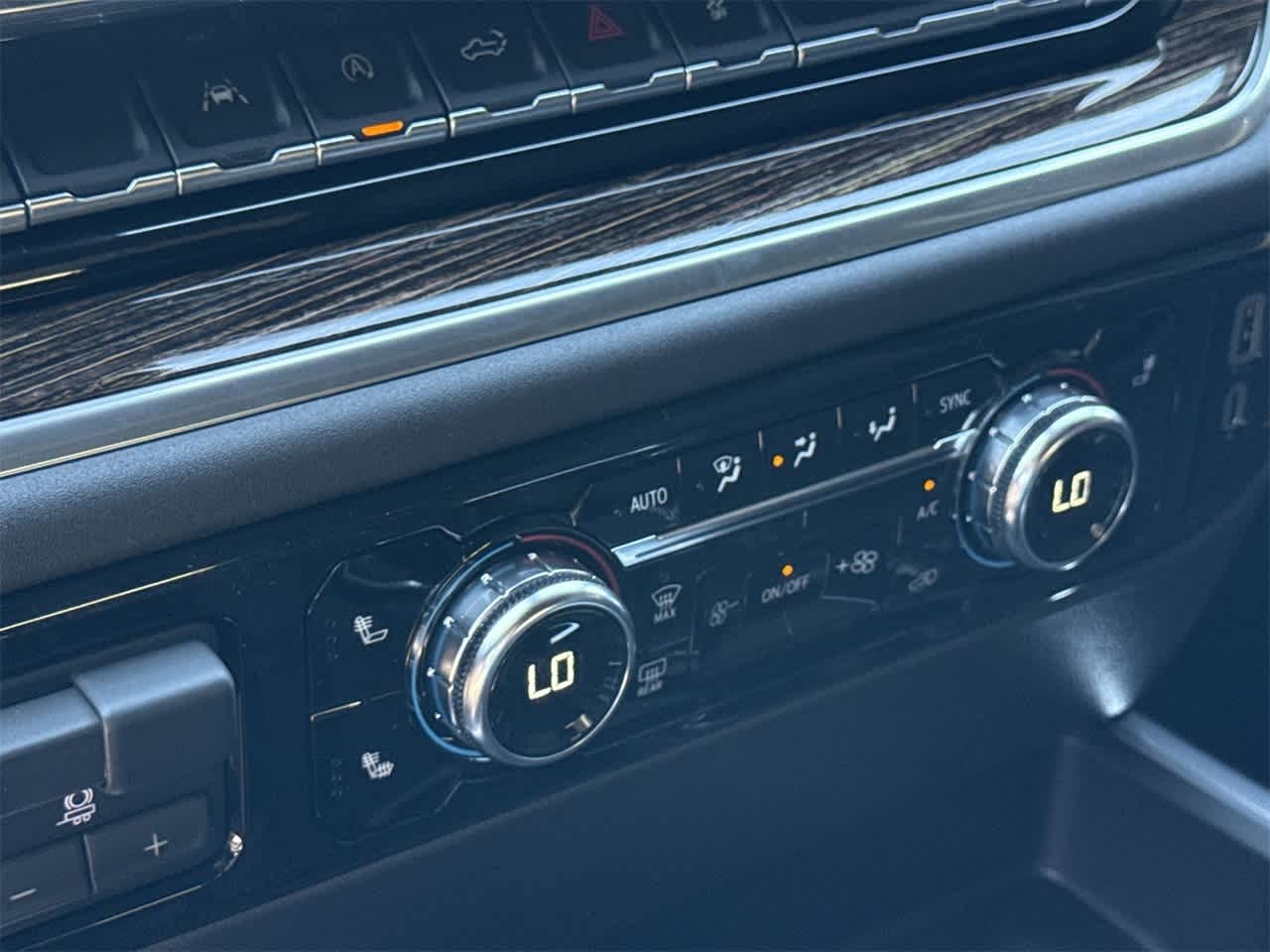 Thumbnail: 2026 GMC Sierra 1500 - 20