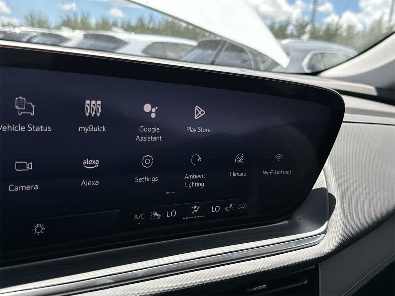 Thumbnail: 2025 Buick Envision - 18