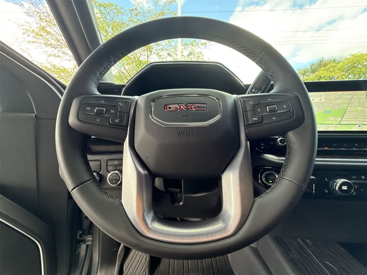 Thumbnail: 2026 GMC Sierra 1500 - 15