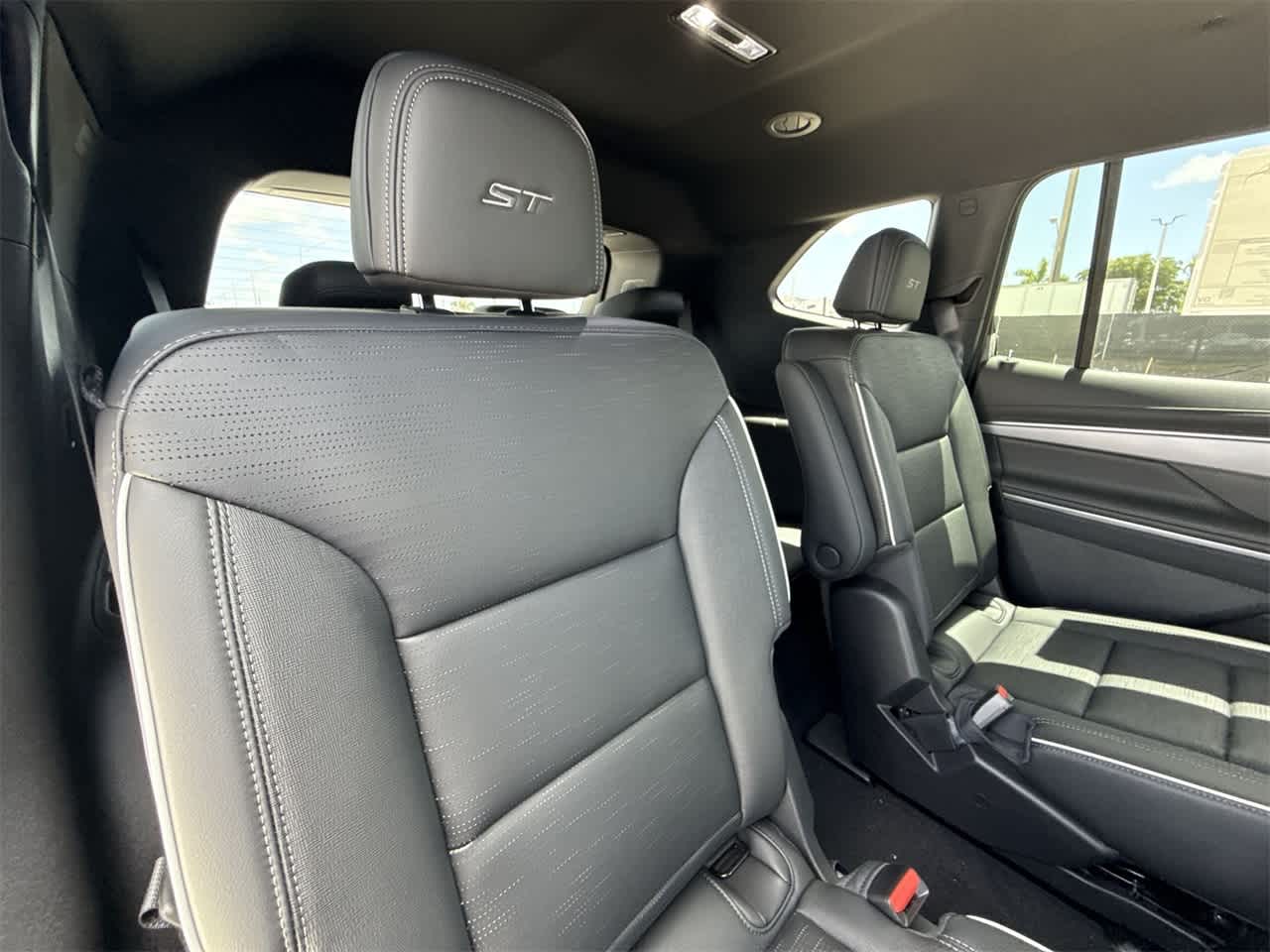 Thumbnail: 2025 Buick Enclave - 26