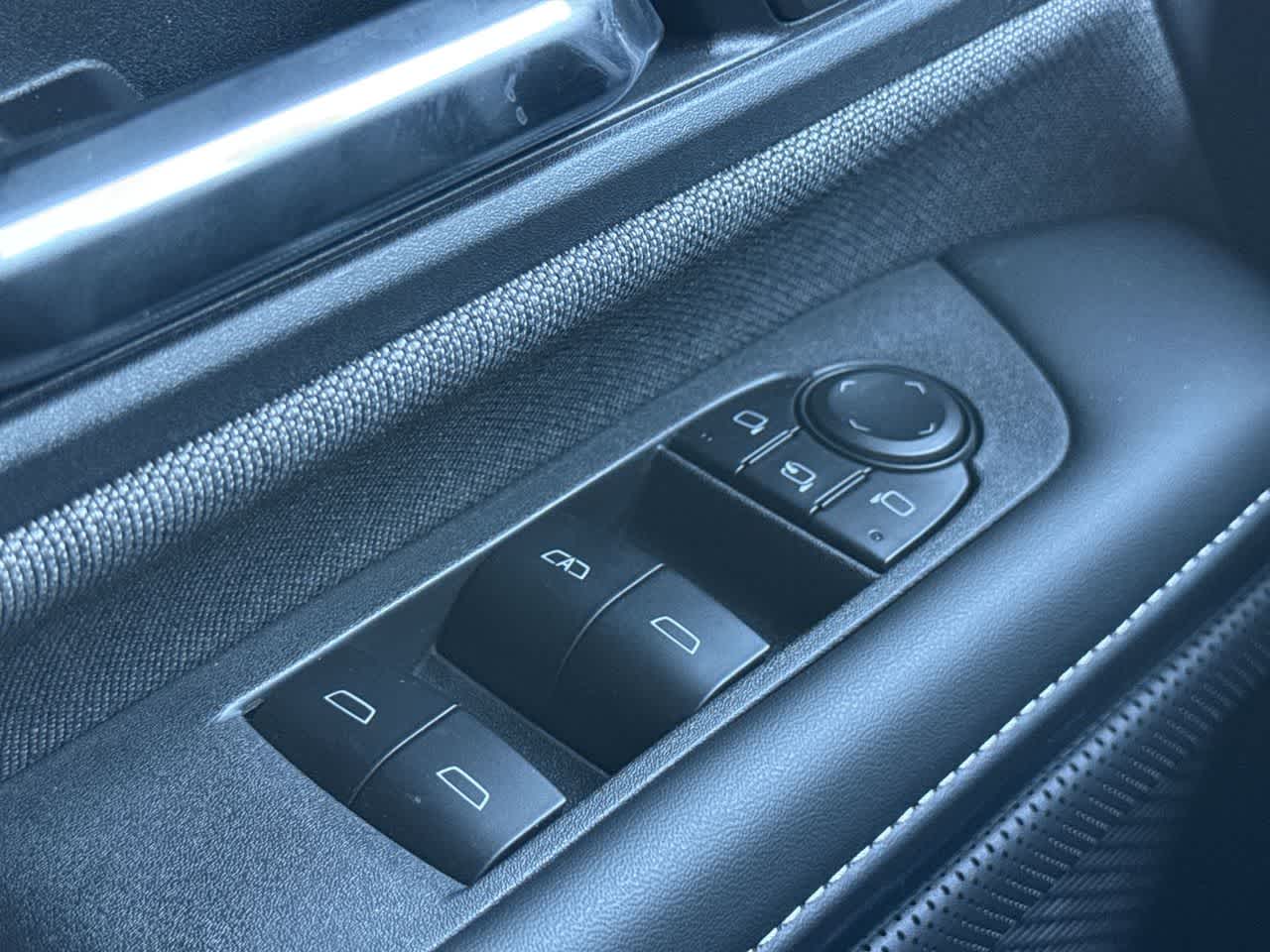 Thumbnail: 2026 GMC Sierra EV - 17