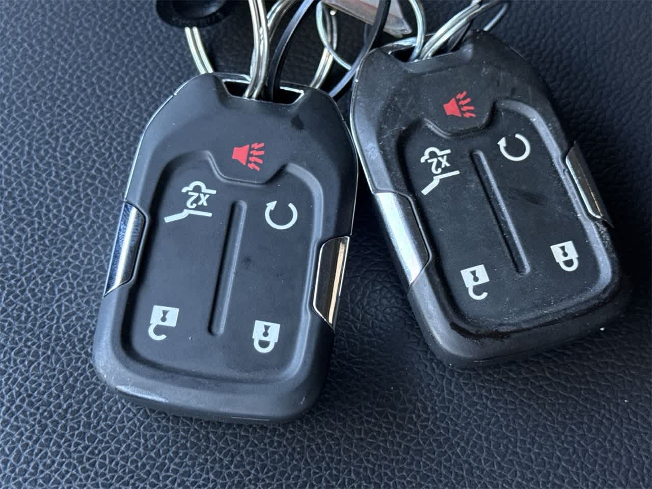 Thumbnail: 2023 GMC Acadia - 28