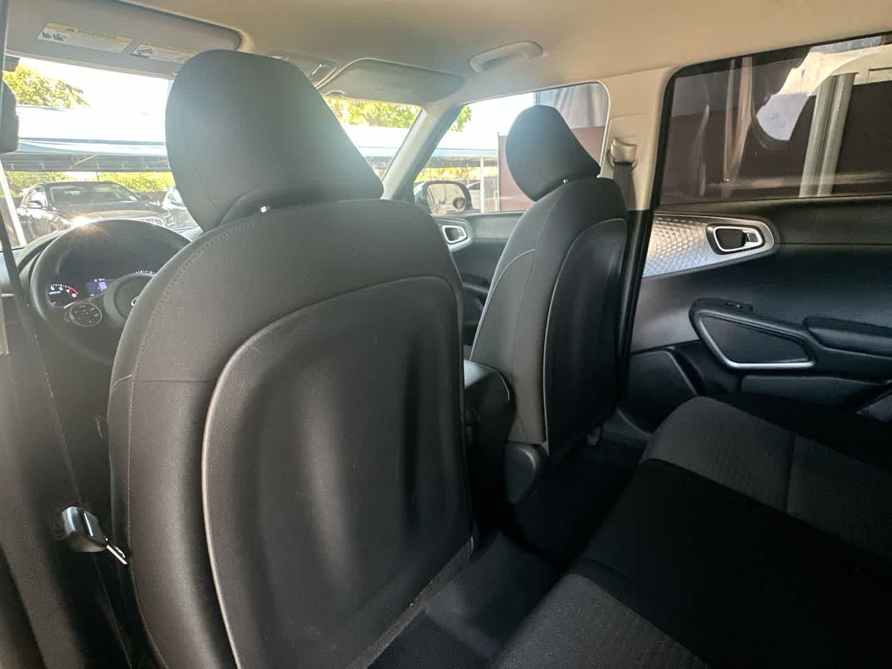 Thumbnail: 2020 Kia Soul - 23