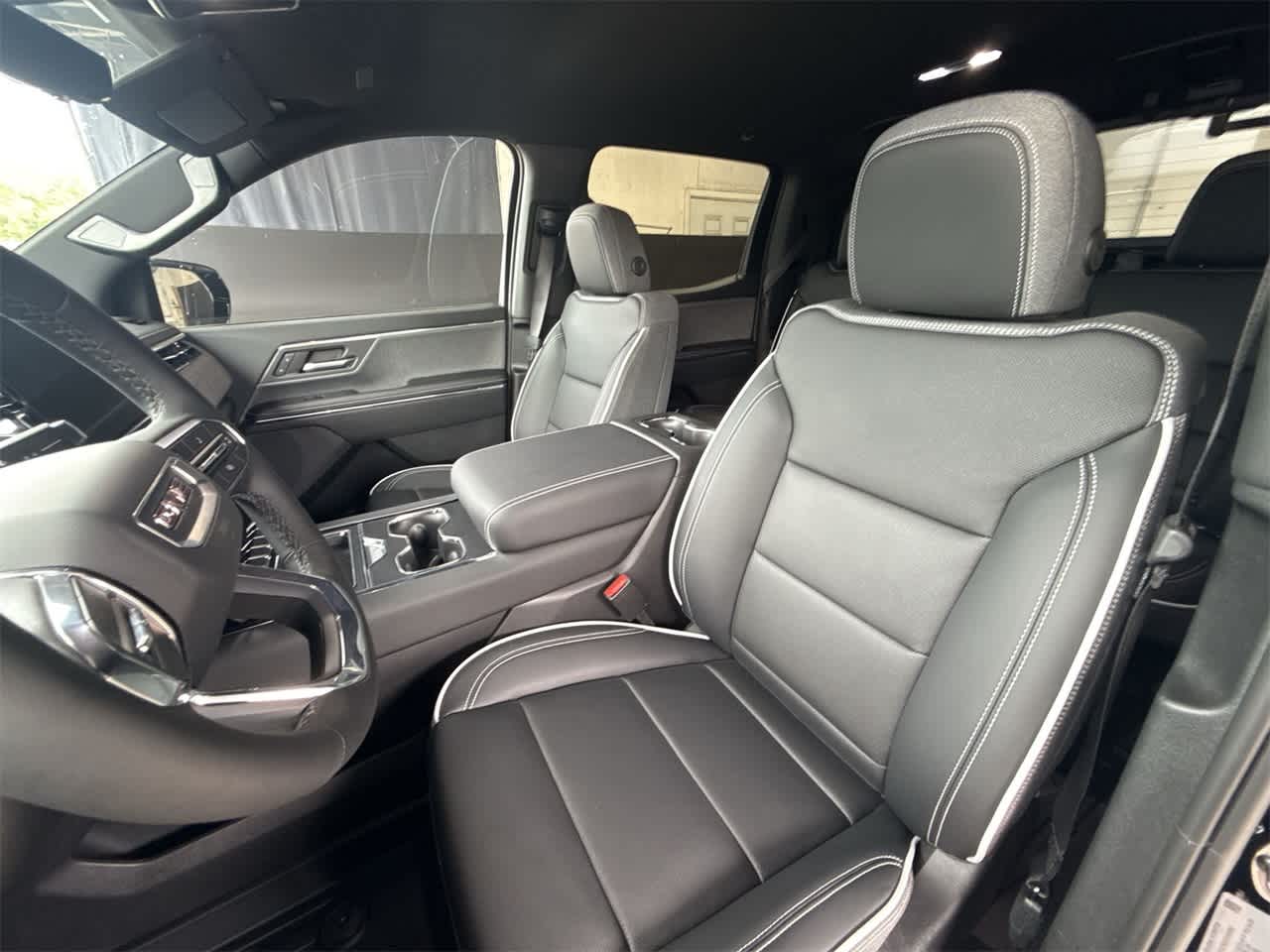 Thumbnail: 2026 GMC Sierra EV - 14