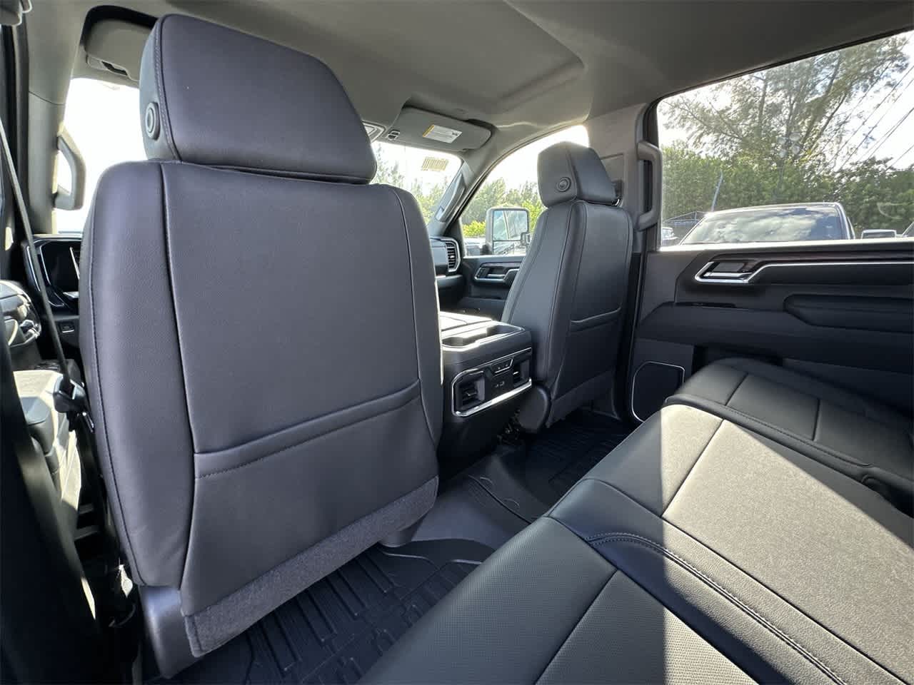 Thumbnail: 2026 GMC Sierra 2500 - 23