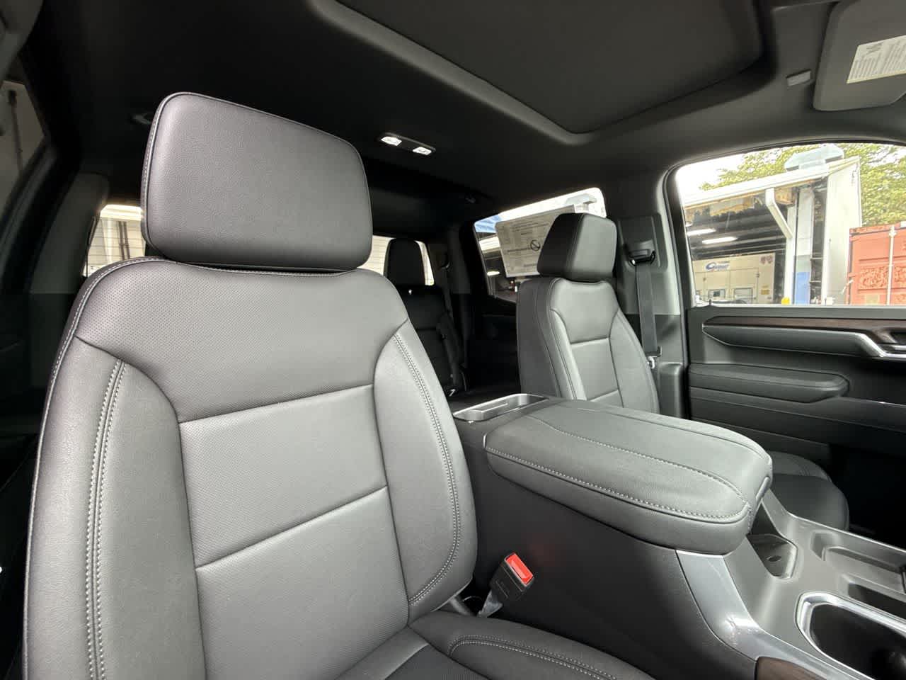 Thumbnail: 2026 GMC Sierra 1500 - 27