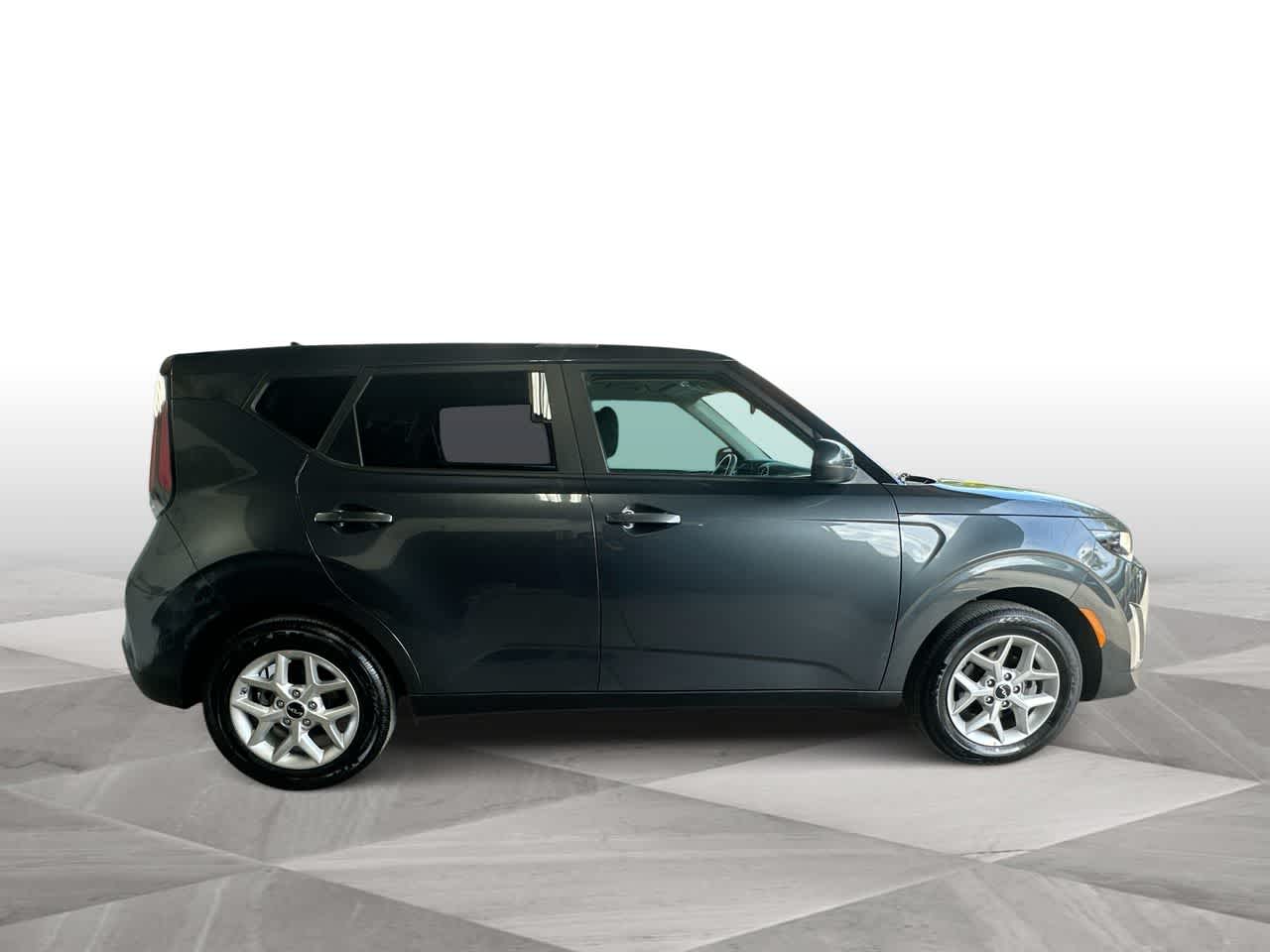 Thumbnail: 2025 Kia Soul - 9