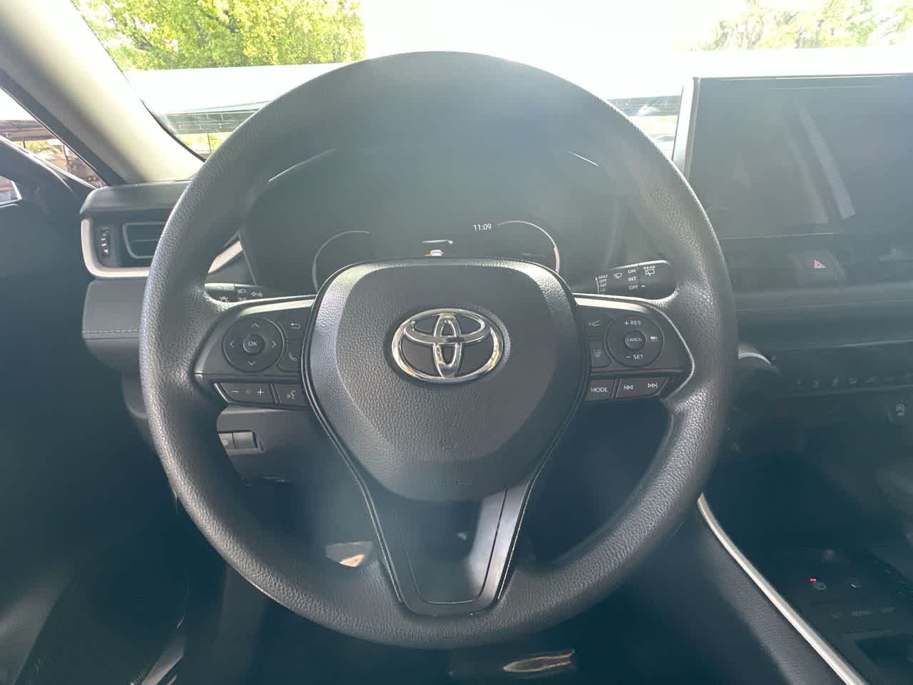 Thumbnail: 2024 Toyota RAV4 - 15