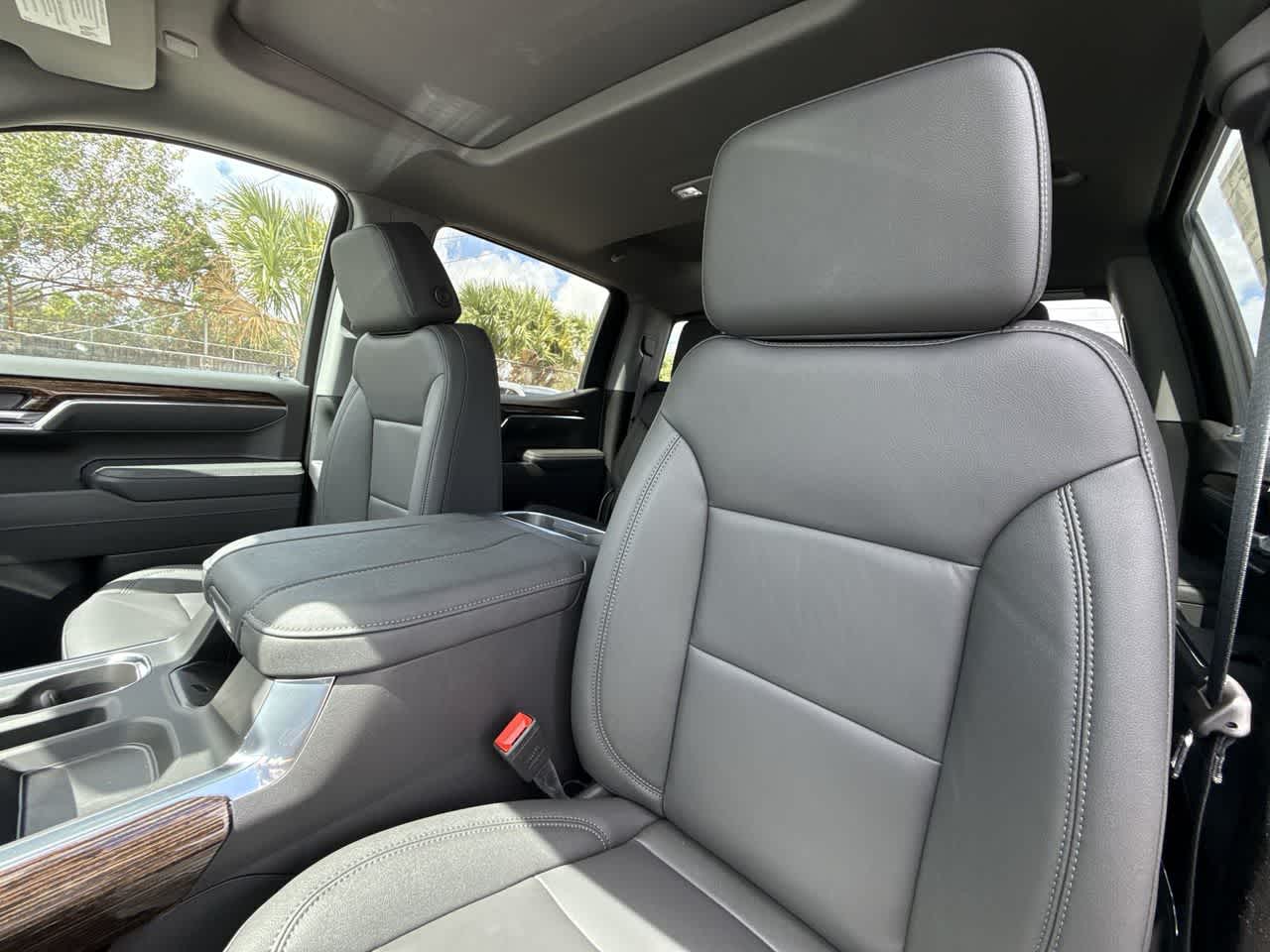 Thumbnail: 2026 GMC Sierra 1500 - 14