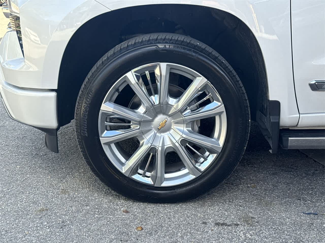 Thumbnail: 2023 Chevrolet Silverado 1500 - 11