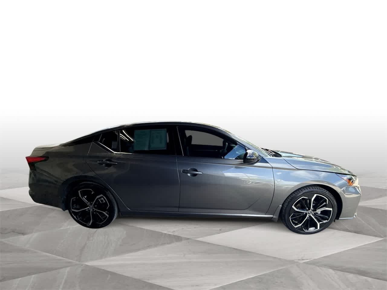 Thumbnail: 2023 Nissan Altima - 9