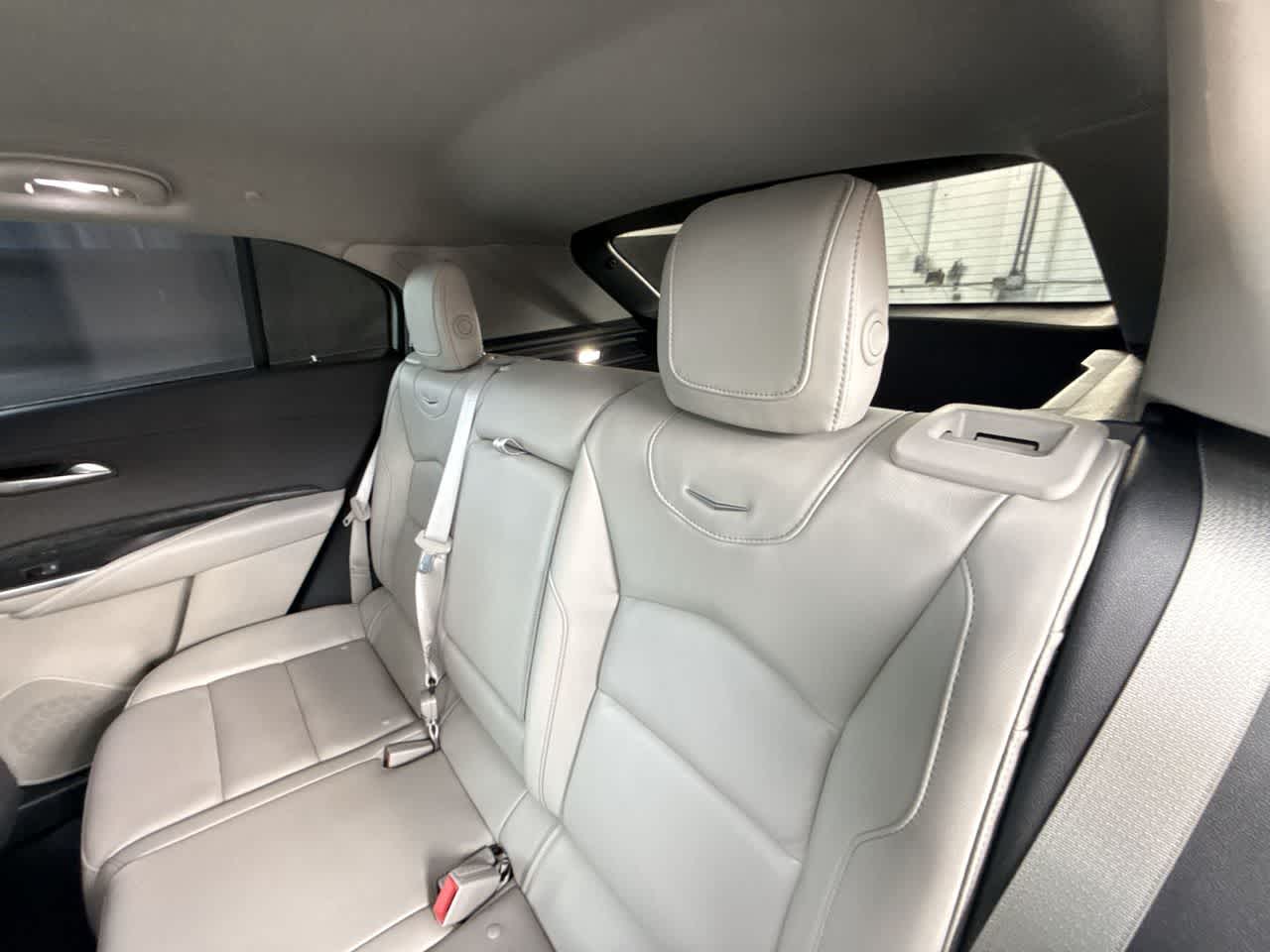 Thumbnail: 2023 Cadillac XT4 - 22