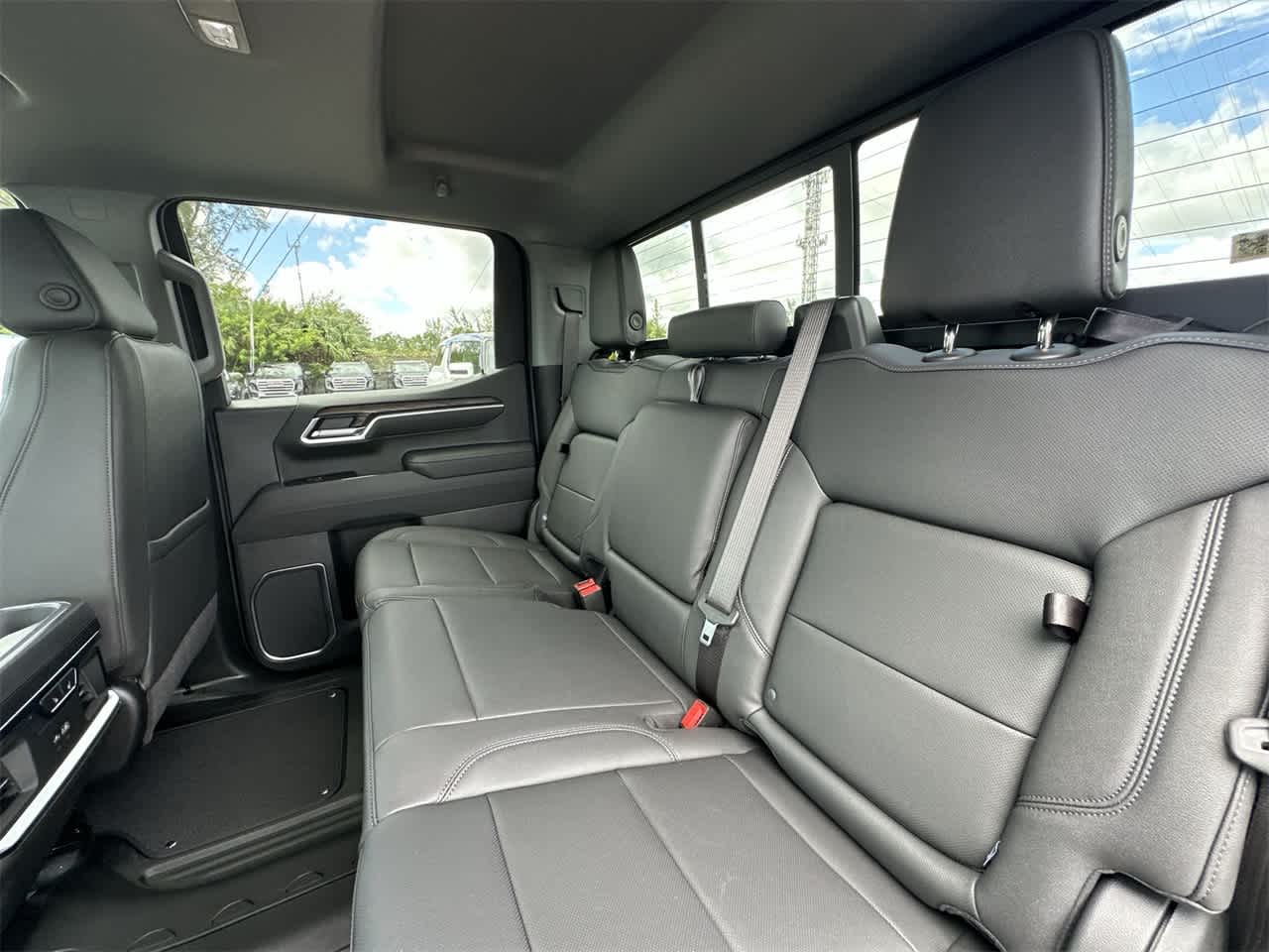 Thumbnail: 2026 GMC Sierra 1500 - 22