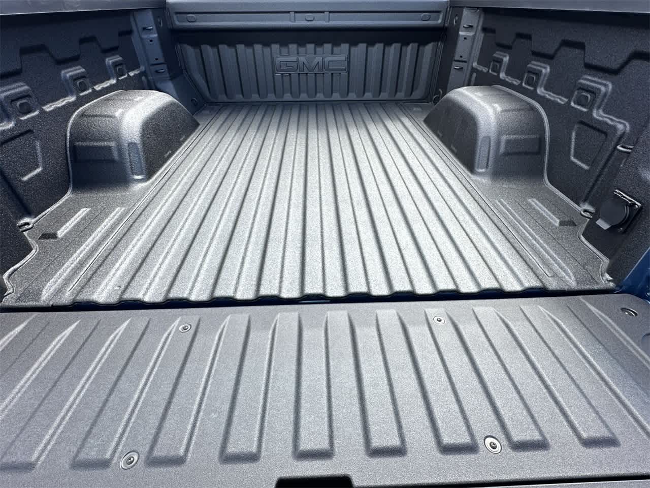 Thumbnail: 2026 GMC Sierra 1500 - 25