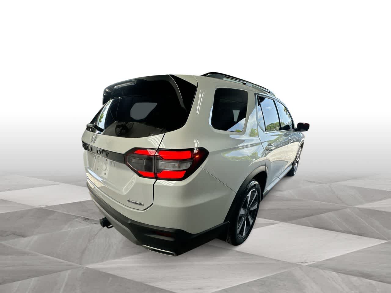 Thumbnail: 2025 Honda Pilot - 8