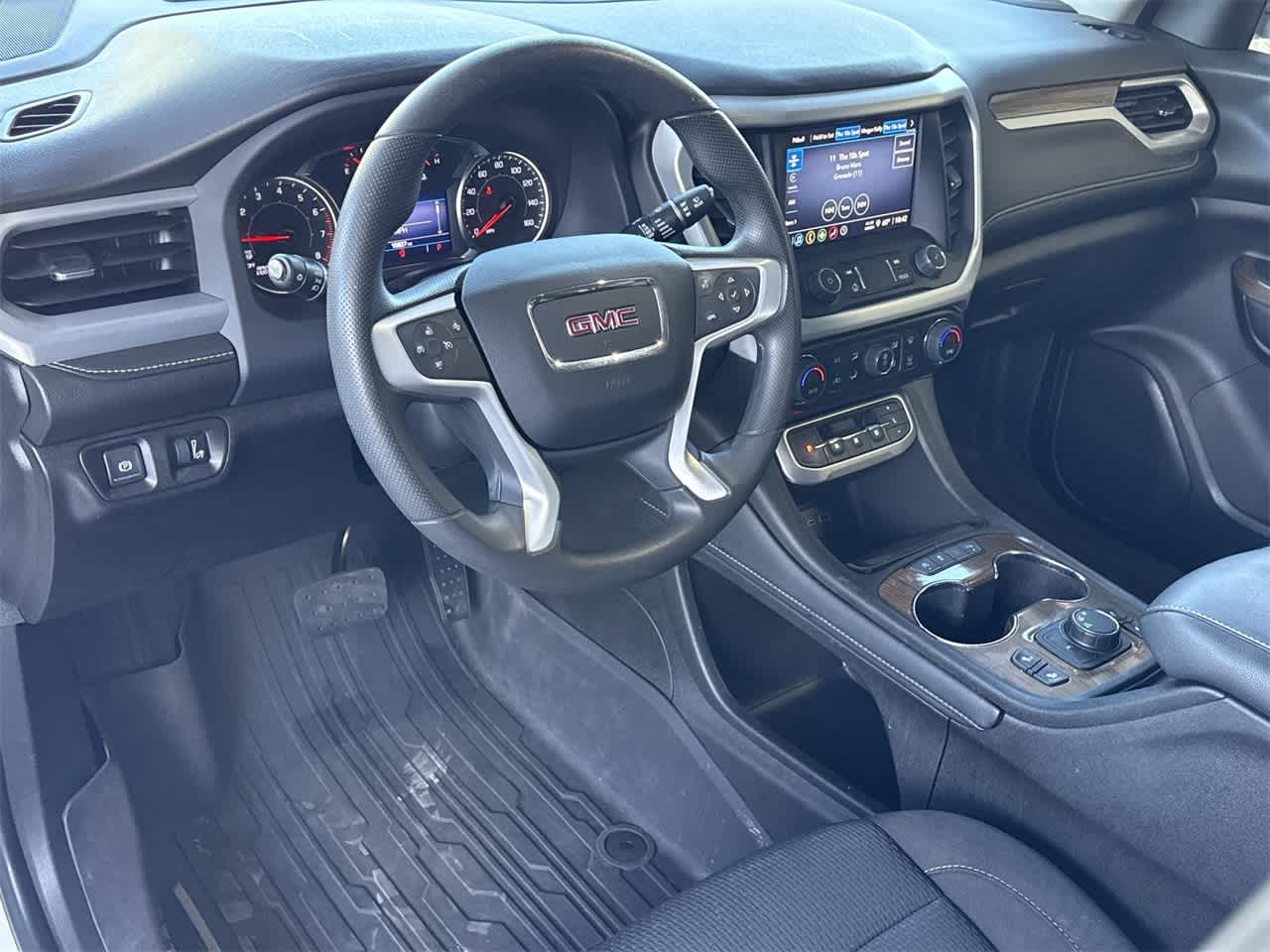 Thumbnail: 2023 GMC Acadia - 13