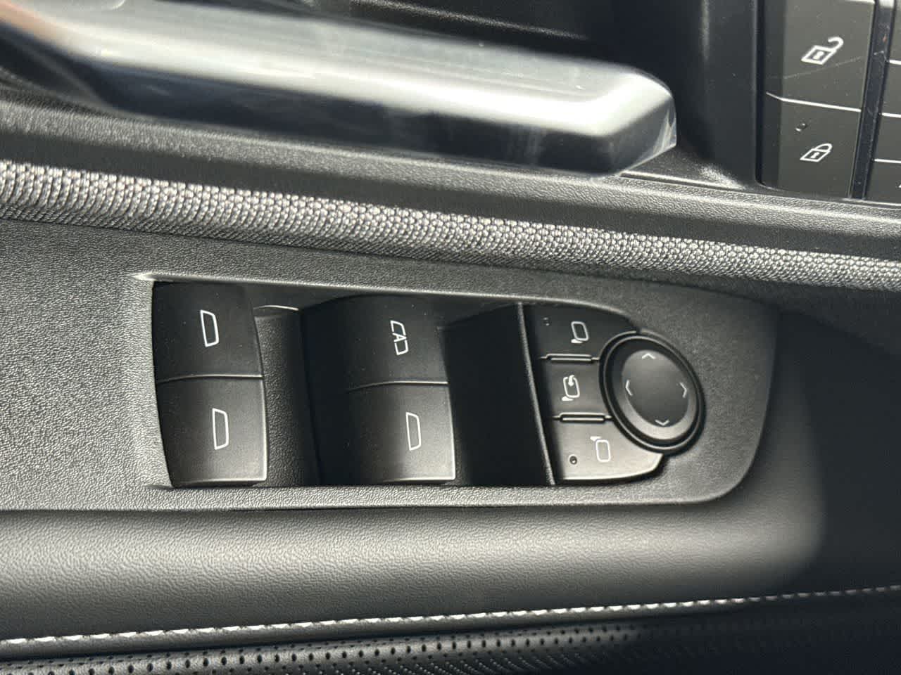 Thumbnail: 2026 GMC Sierra EV - 17