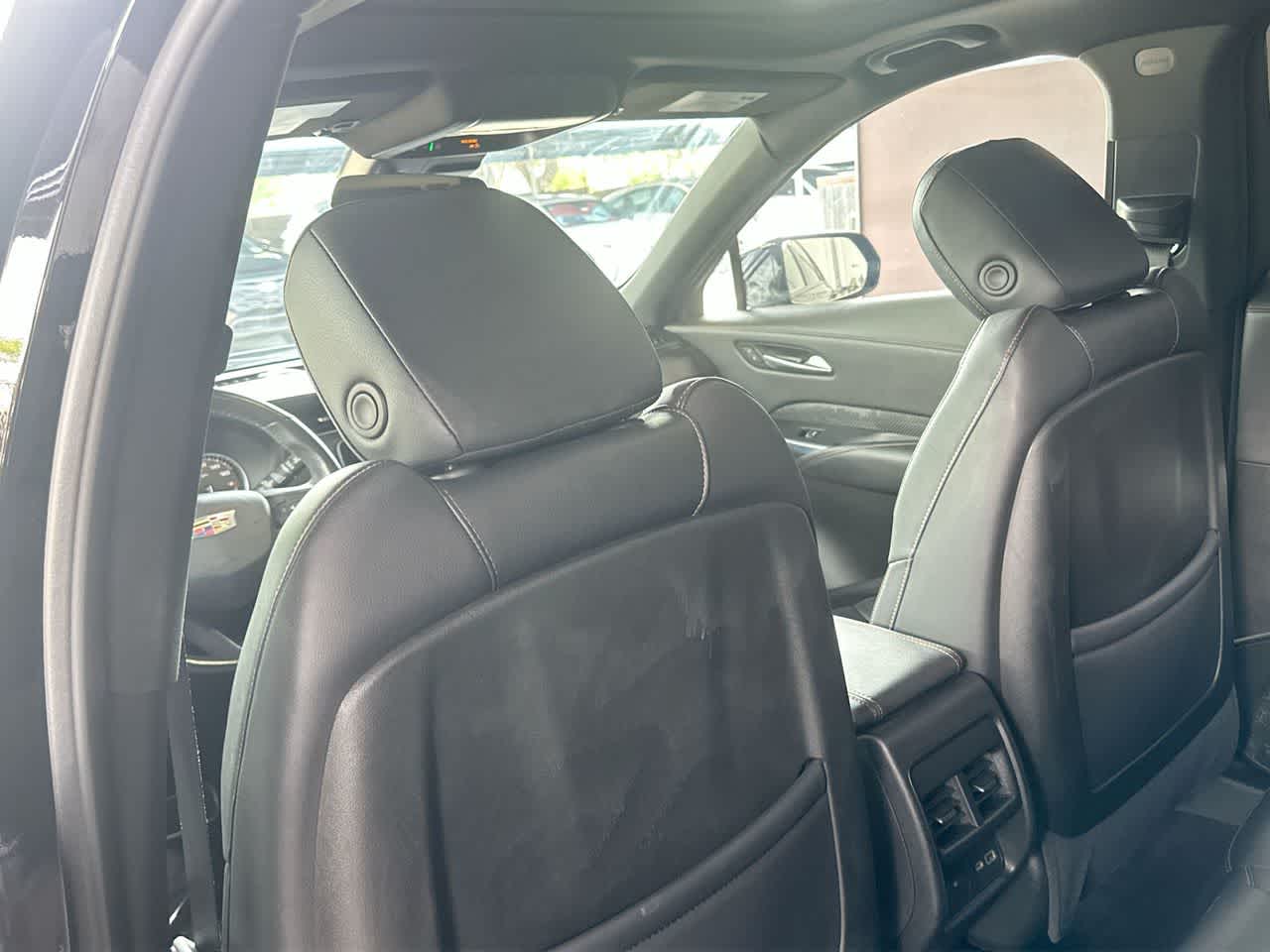 Thumbnail: 2023 Cadillac XT4 - 23
