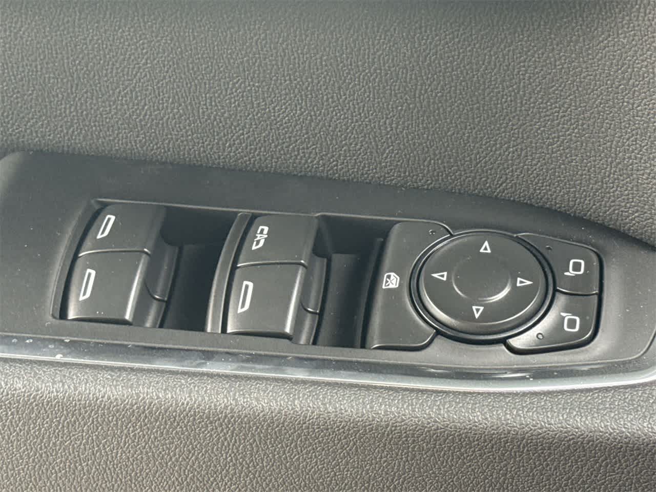 Thumbnail: 2026 GMC Sierra 1500 - 17