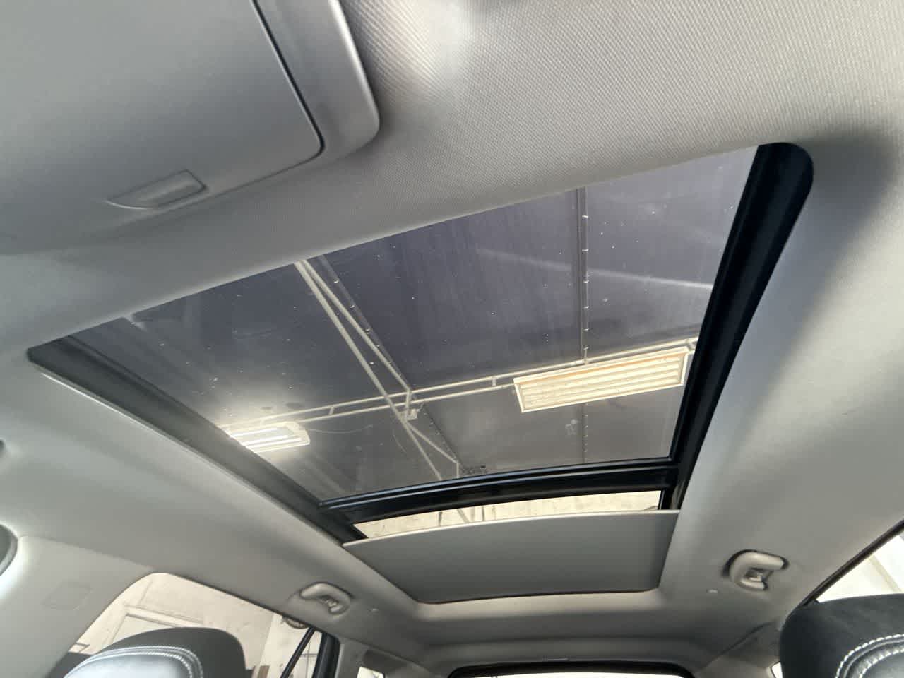 Thumbnail: 2023 GMC Terrain - 17