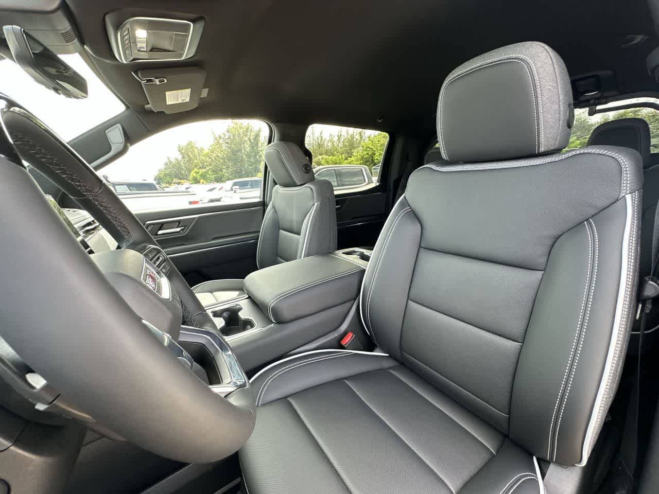 Thumbnail: 2026 GMC Sierra EV - 14