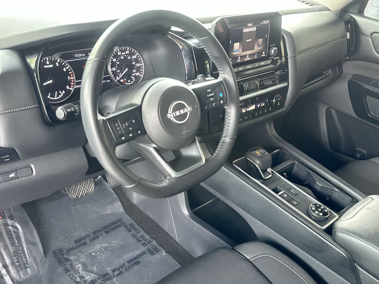 Thumbnail: 2025 Nissan Pathfinder - 13