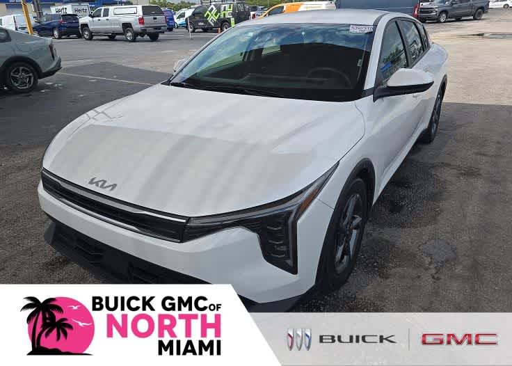 2025 Kia K4 LXS -
                  Miami, FL