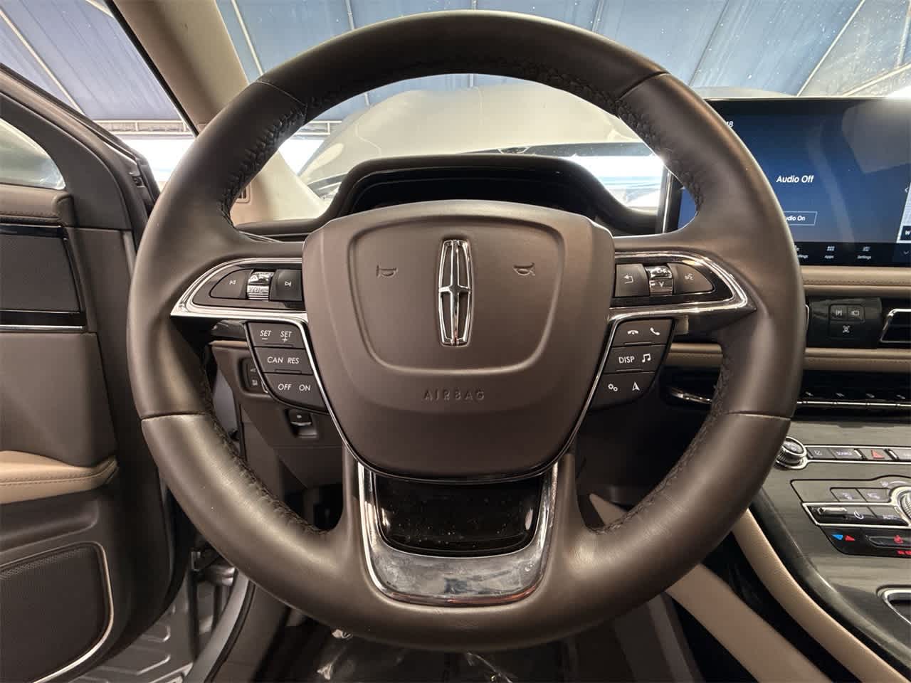 Thumbnail: 2021 Lincoln Nautilus - 15