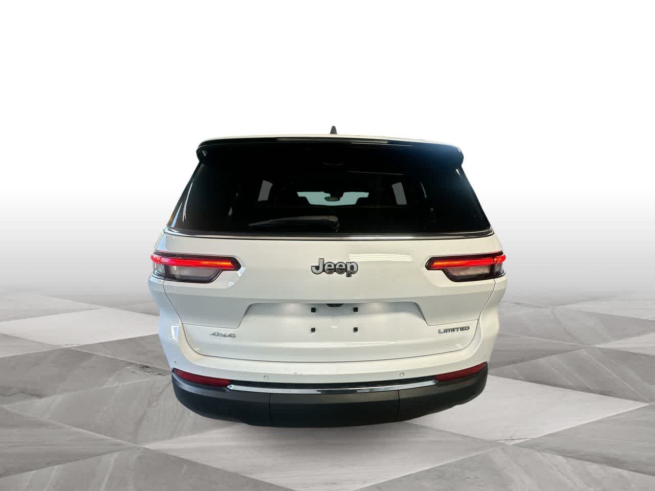 Thumbnail: 2023 Jeep Grand Cherokee - 7