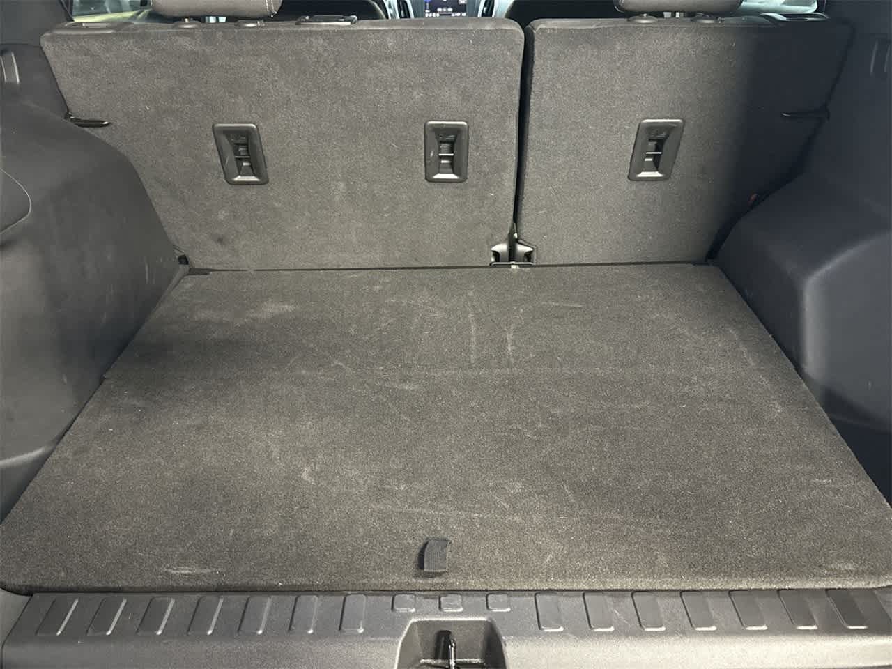 Thumbnail: 2023 Chevrolet Equinox - 25